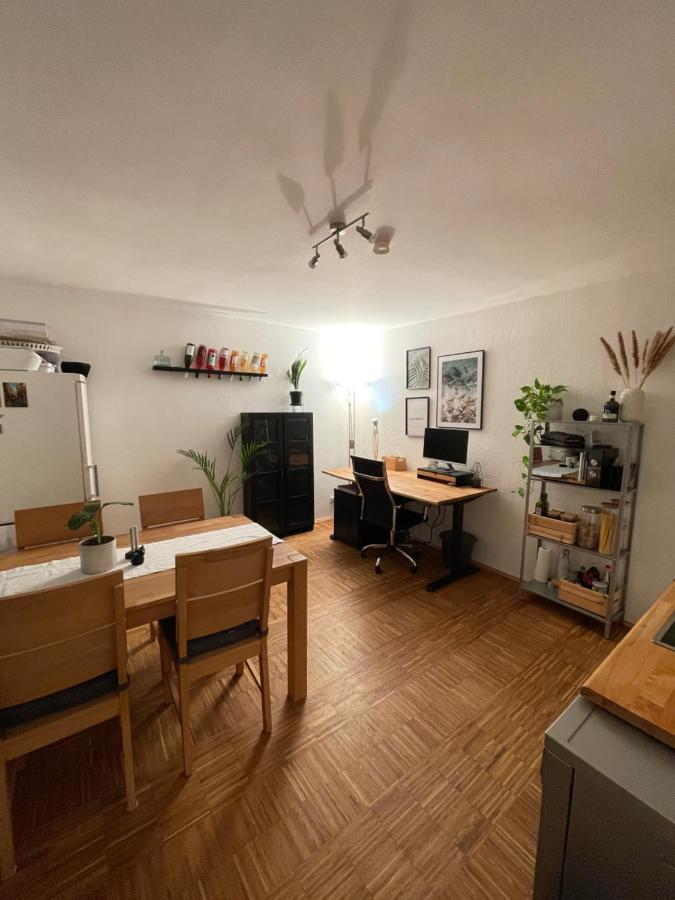 Schnuckliges Hinterhaus / Cottage Kelkheim Bagian luar foto